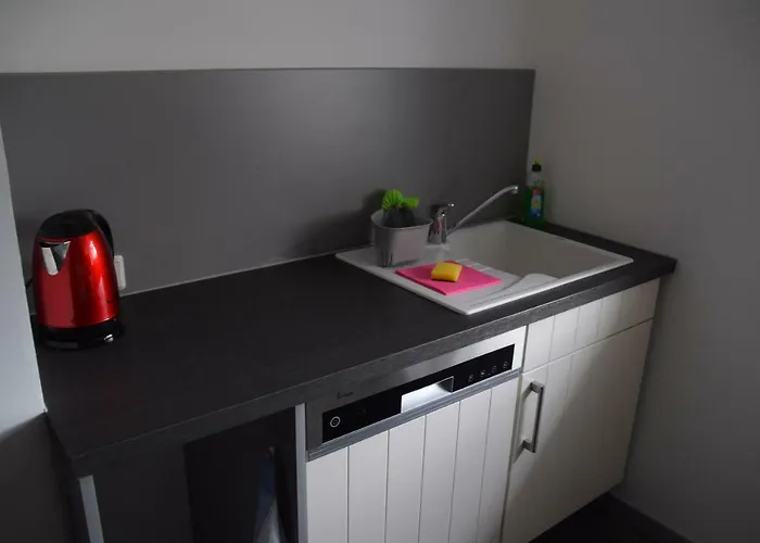 „schoenes“ بيت للعطل